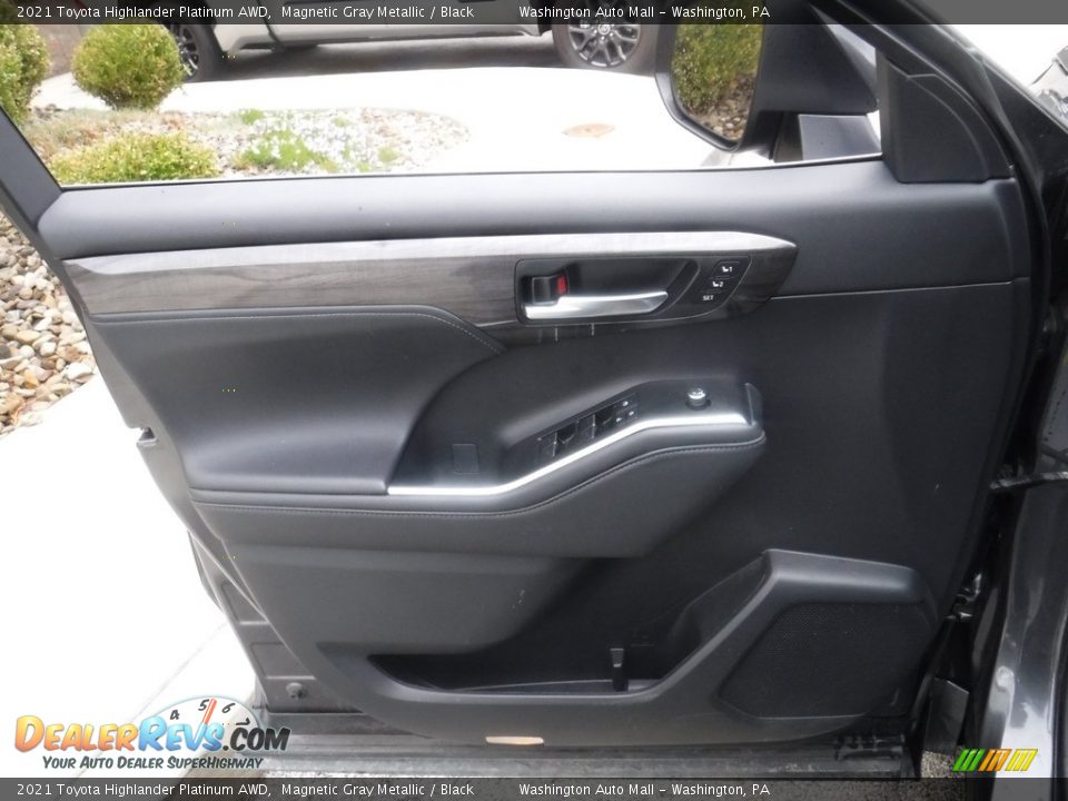 2021 Toyota Highlander Platinum AWD Magnetic Gray Metallic / Black Photo #22