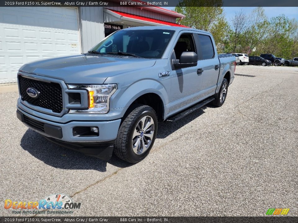 2019 Ford F150 XL SuperCrew Abyss Gray / Earth Gray Photo #2