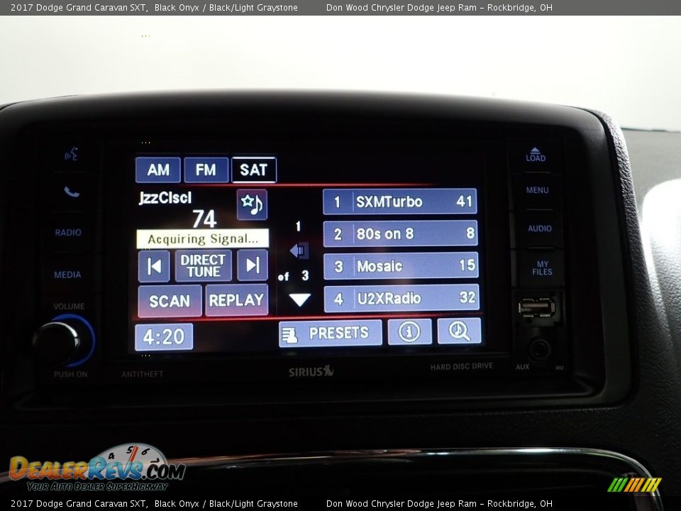 2017 Dodge Grand Caravan SXT Black Onyx / Black/Light Graystone Photo #2