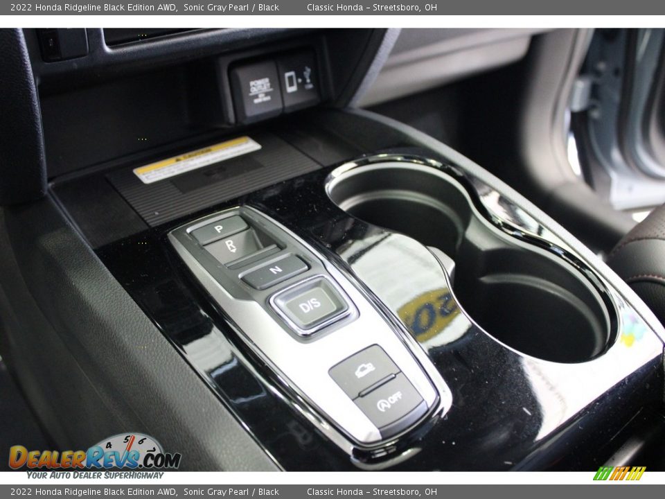2022 Honda Ridgeline Black Edition AWD Shifter Photo #30