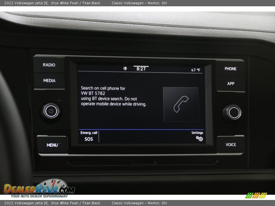 2022 Volkswagen Jetta SE Oryx White Pearl / Titan Black Photo #11