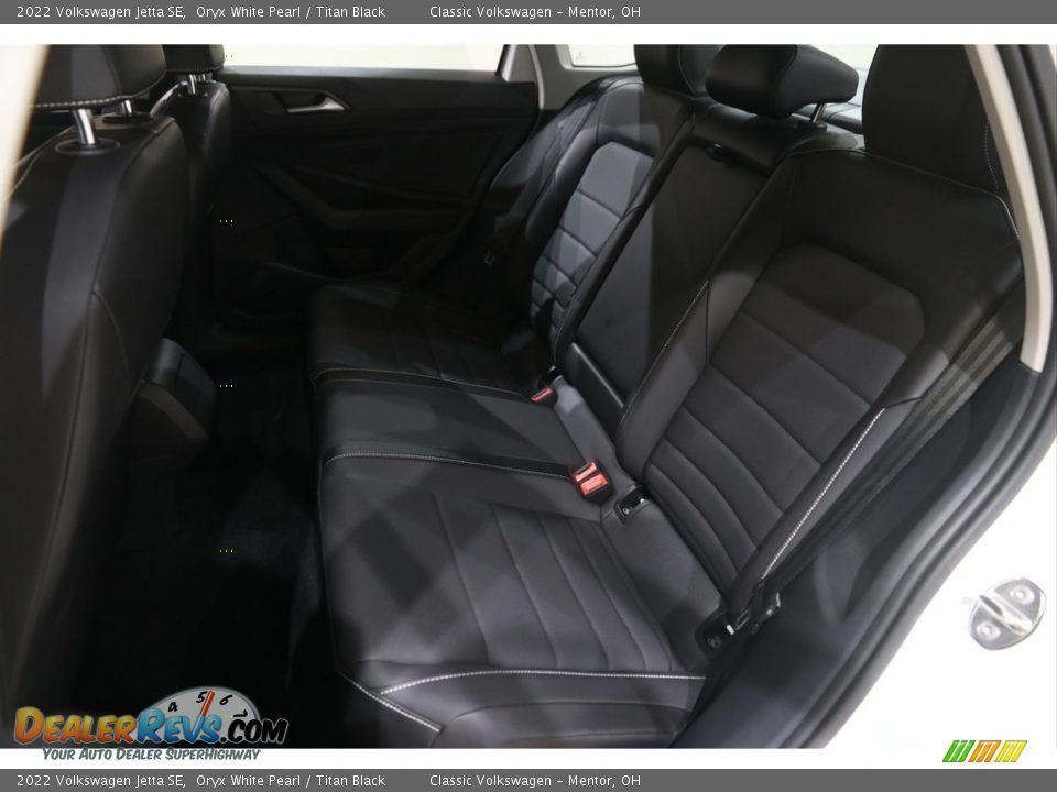 Rear Seat of 2022 Volkswagen Jetta SE Photo #17