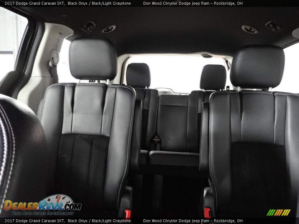 2017 Dodge Grand Caravan SXT Black Onyx / Black/Light Graystone Photo #20
