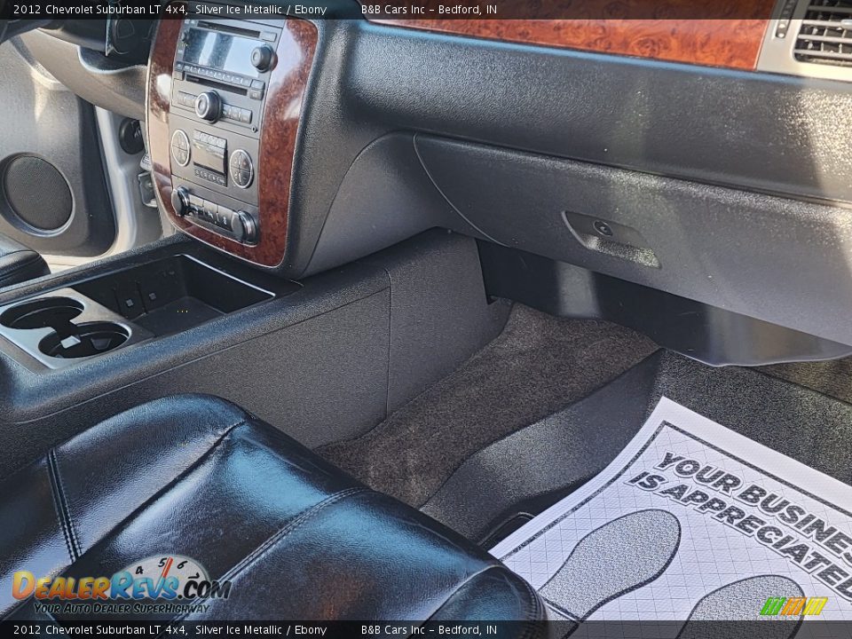 2012 Chevrolet Suburban LT 4x4 Silver Ice Metallic / Ebony Photo #28