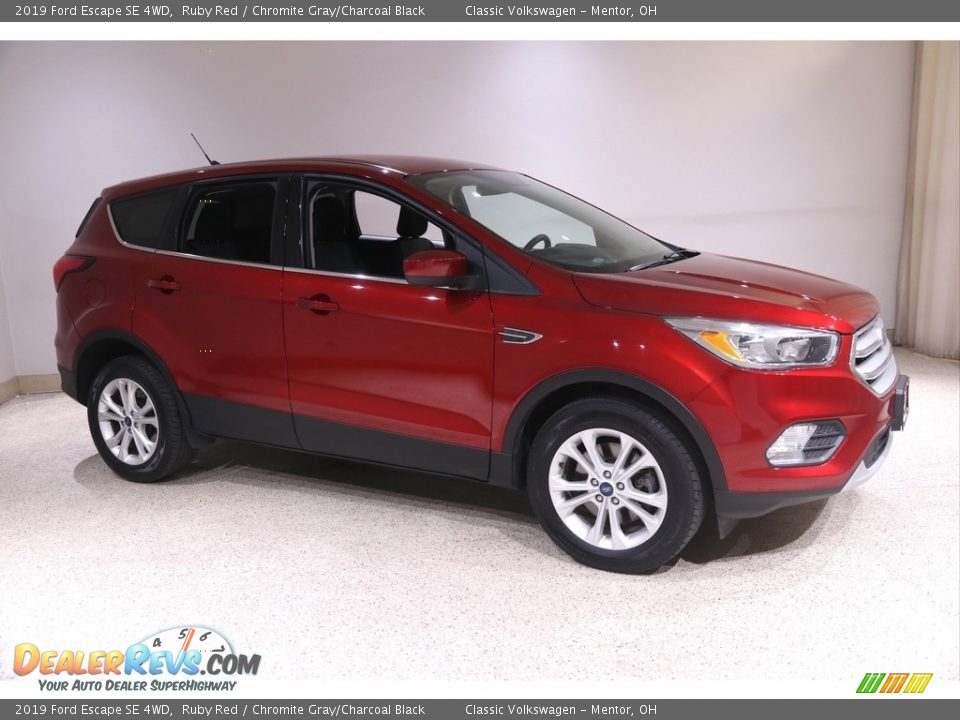 2019 Ford Escape SE 4WD Ruby Red / Chromite Gray/Charcoal Black Photo #1