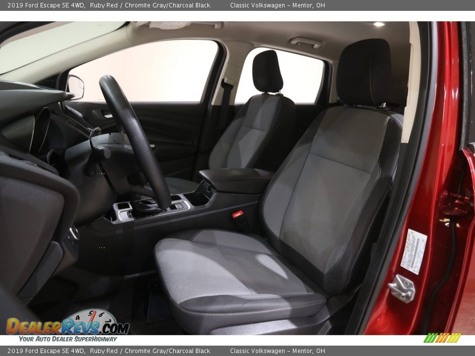 2019 Ford Escape SE 4WD Ruby Red / Chromite Gray/Charcoal Black Photo #6