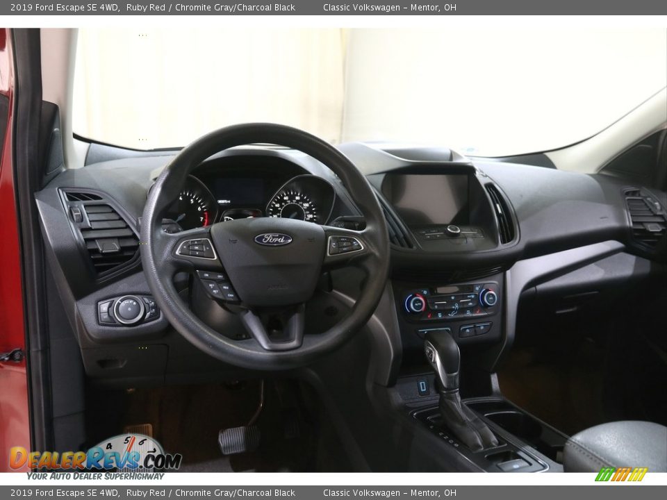 2019 Ford Escape SE 4WD Ruby Red / Chromite Gray/Charcoal Black Photo #7