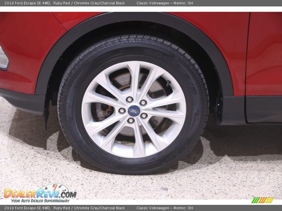 2019 Ford Escape SE 4WD Ruby Red / Chromite Gray/Charcoal Black Photo #20