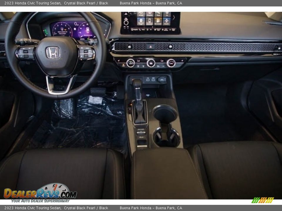 2023 Honda Civic Touring Sedan Crystal Black Pearl / Black Photo #17