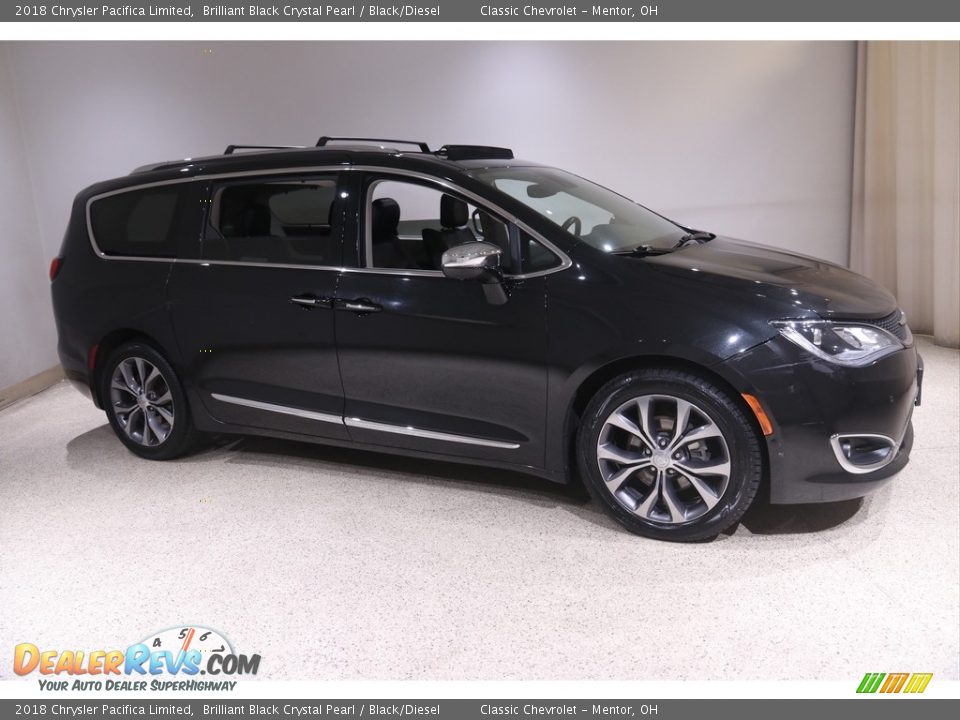 2018 Chrysler Pacifica Limited Brilliant Black Crystal Pearl / Black/Diesel Photo #1