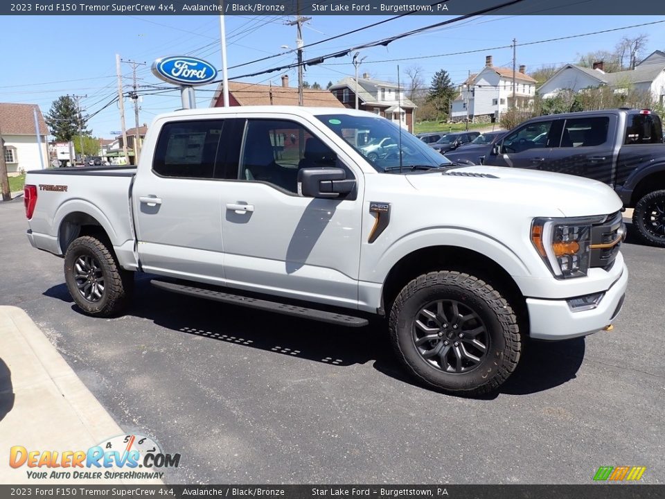 Front 3/4 View of 2023 Ford F150 Tremor SuperCrew 4x4 Photo #6