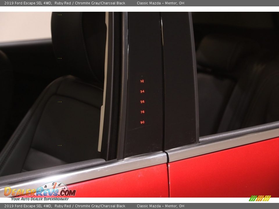 2019 Ford Escape SEL 4WD Ruby Red / Chromite Gray/Charcoal Black Photo #4