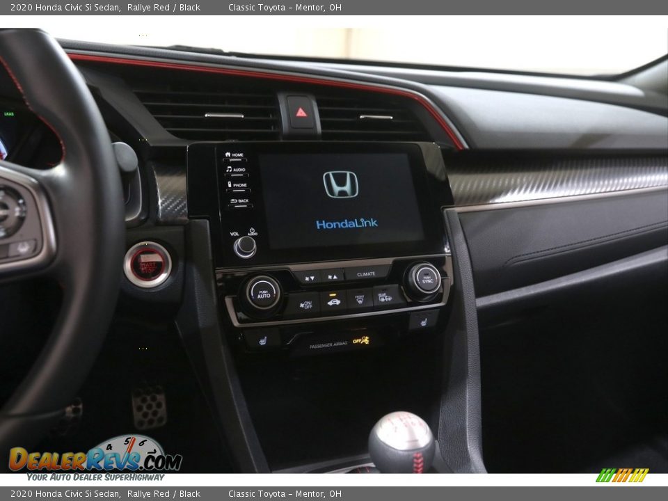 Controls of 2020 Honda Civic Si Sedan Photo #9