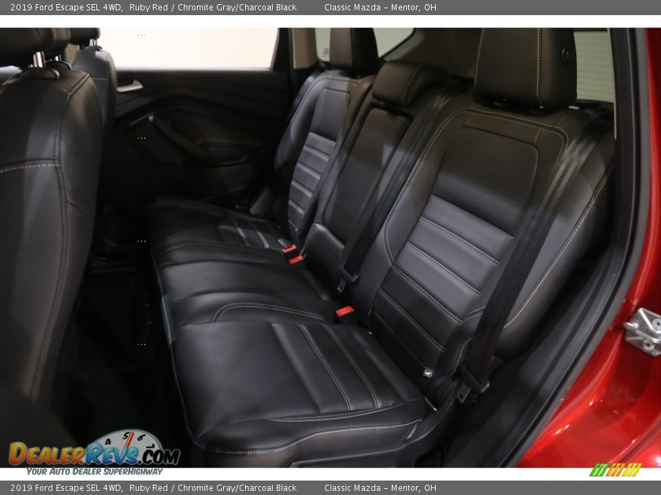 2019 Ford Escape SEL 4WD Ruby Red / Chromite Gray/Charcoal Black Photo #18