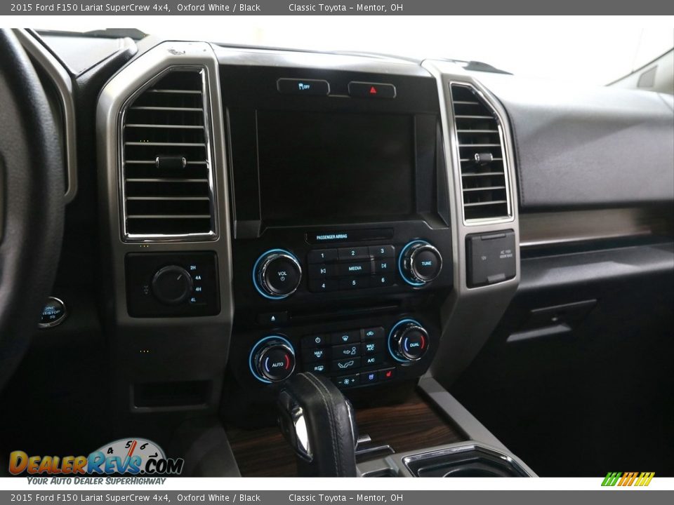 2015 Ford F150 Lariat SuperCrew 4x4 Oxford White / Black Photo #10
