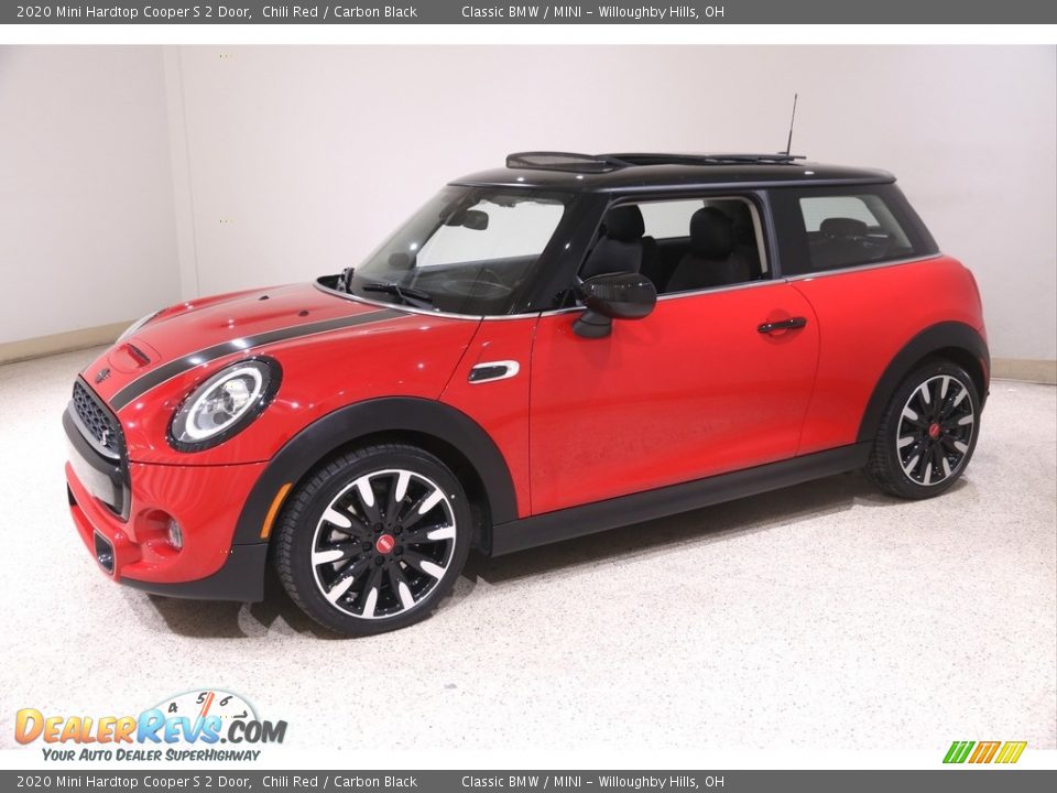 2020 Mini Hardtop Cooper S 2 Door Chili Red / Carbon Black Photo #3