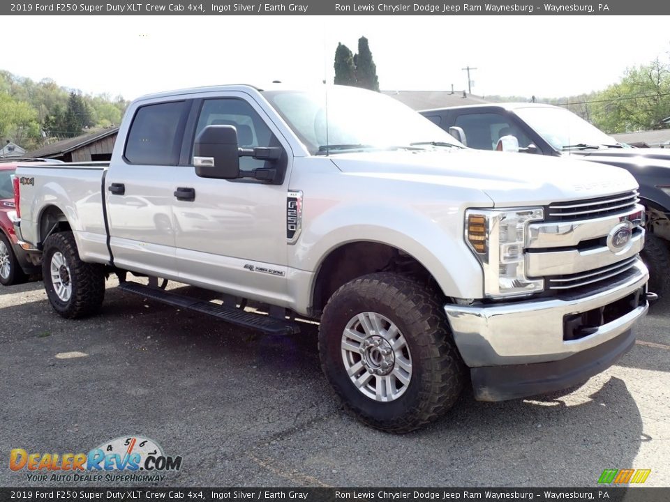 2019 Ford F250 Super Duty XLT Crew Cab 4x4 Ingot Silver / Earth Gray Photo #4