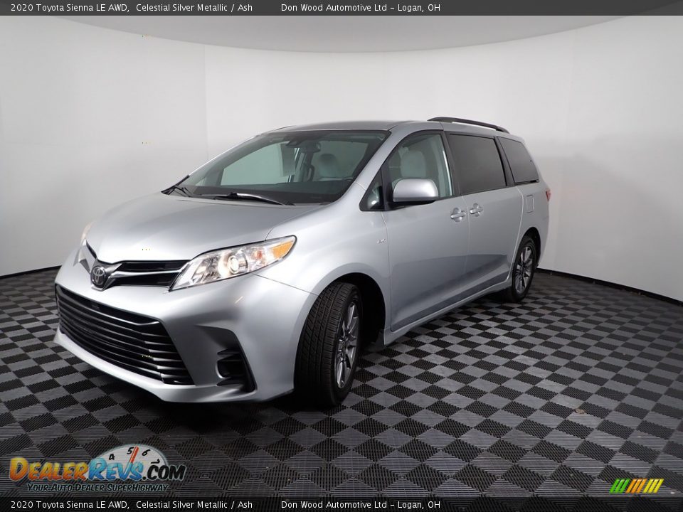 2020 Toyota Sienna LE AWD Celestial Silver Metallic / Ash Photo #5