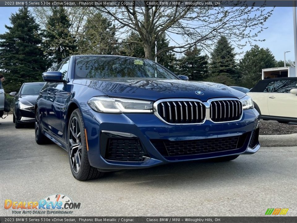 Phytonic Blue Metallic 2023 BMW 5 Series 530e xDrive Sedan Photo #1