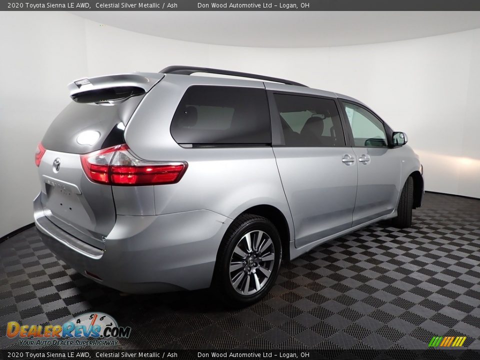 2020 Toyota Sienna LE AWD Celestial Silver Metallic / Ash Photo #10