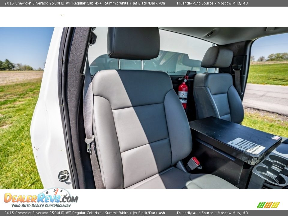 2015 Chevrolet Silverado 2500HD WT Regular Cab 4x4 Summit White / Jet Black/Dark Ash Photo #27