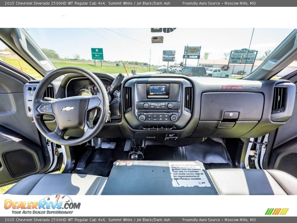 2015 Chevrolet Silverado 2500HD WT Regular Cab 4x4 Summit White / Jet Black/Dark Ash Photo #28