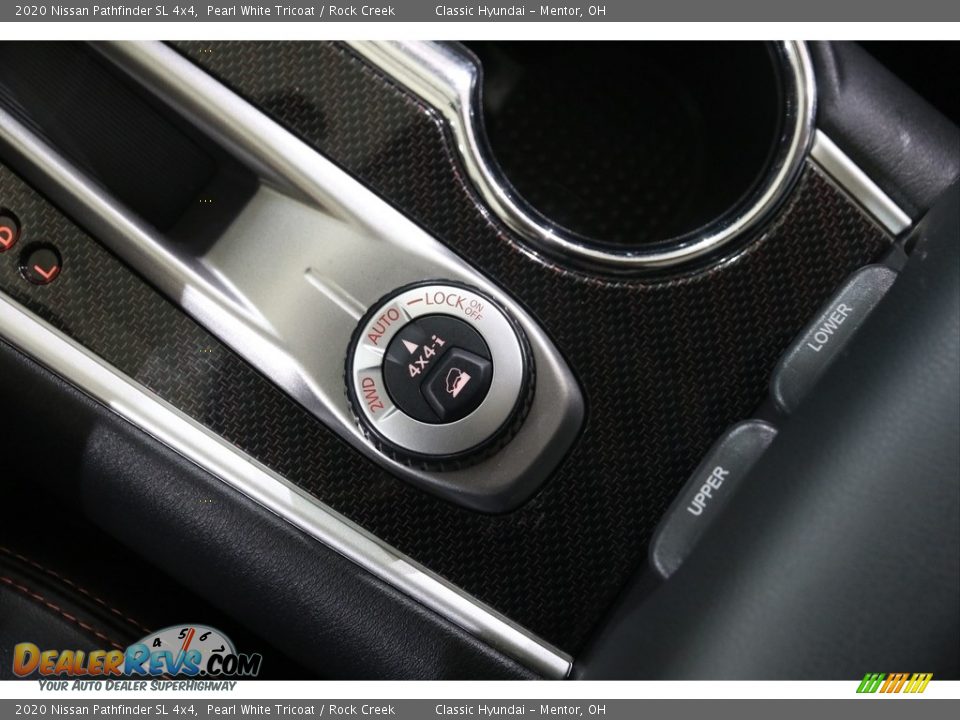 2020 Nissan Pathfinder SL 4x4 Pearl White Tricoat / Rock Creek Photo #17
