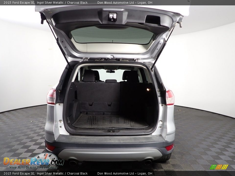 2015 Ford Escape SE Ingot Silver Metallic / Charcoal Black Photo #9
