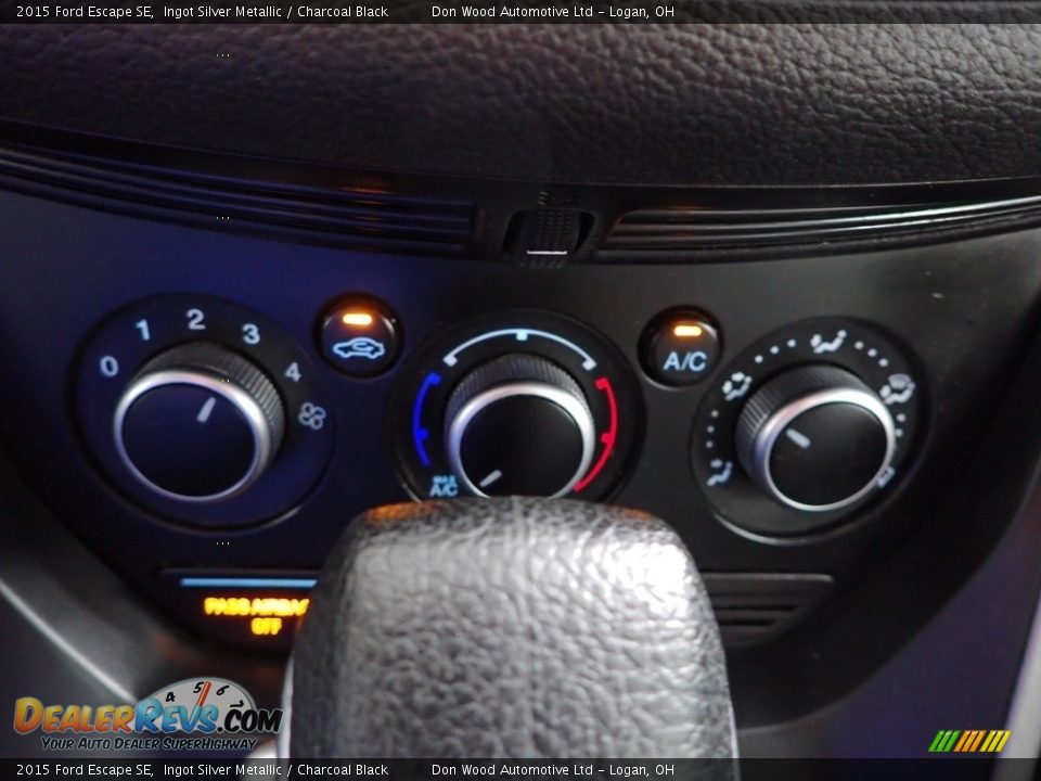 2015 Ford Escape SE Ingot Silver Metallic / Charcoal Black Photo #20