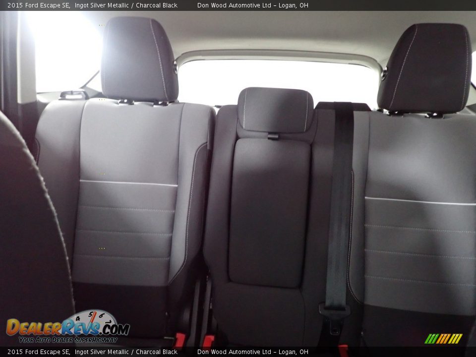 2015 Ford Escape SE Ingot Silver Metallic / Charcoal Black Photo #22