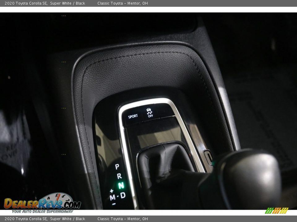 2020 Toyota Corolla SE Super White / Black Photo #13