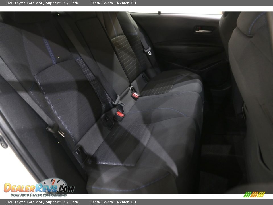 2020 Toyota Corolla SE Super White / Black Photo #15