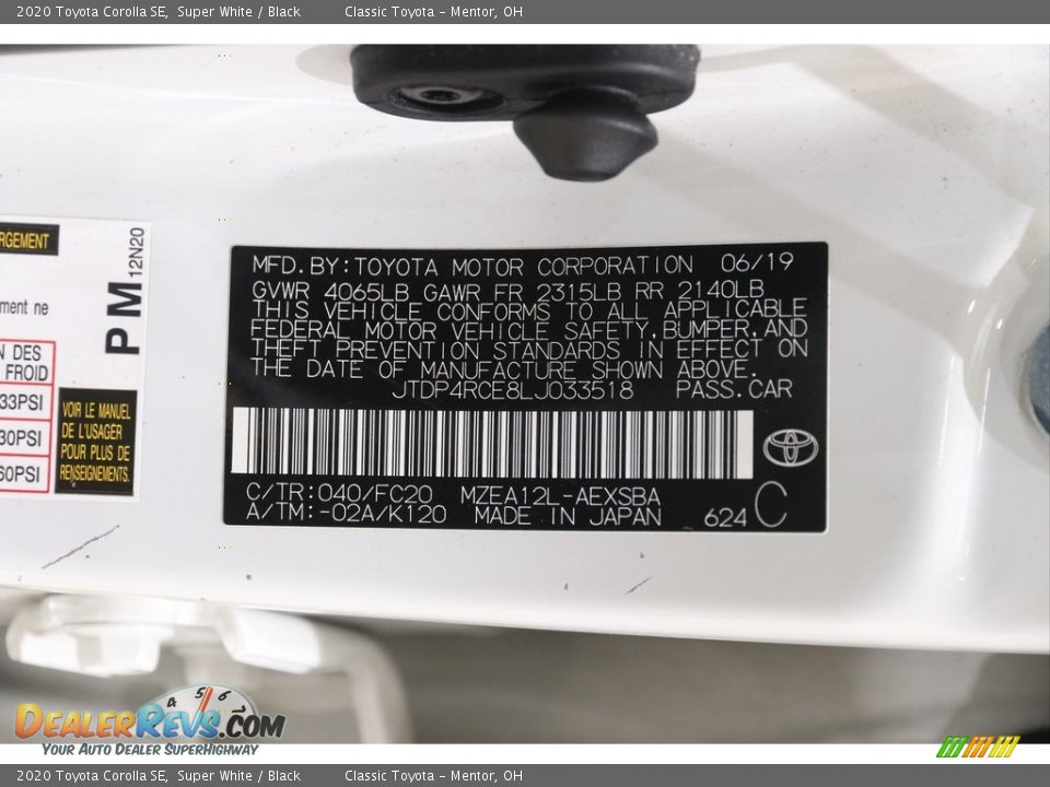 2020 Toyota Corolla SE Super White / Black Photo #20