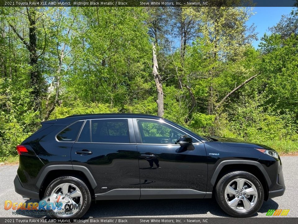 2021 Toyota RAV4 XLE AWD Hybrid Midnight Black Metallic / Black Photo #5