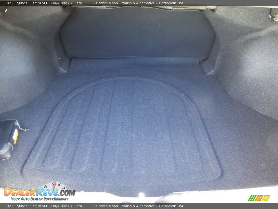 2023 Hyundai Elantra SEL Onyx Black / Black Photo #4