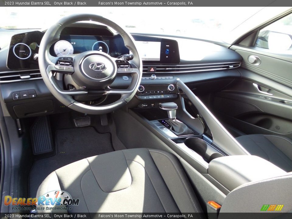 2023 Hyundai Elantra SEL Onyx Black / Black Photo #13