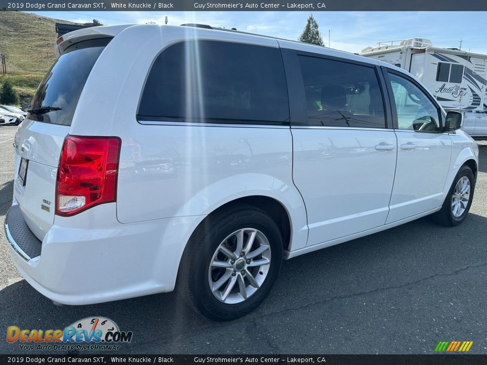 2019 Dodge Grand Caravan SXT White Knuckle / Black Photo #6