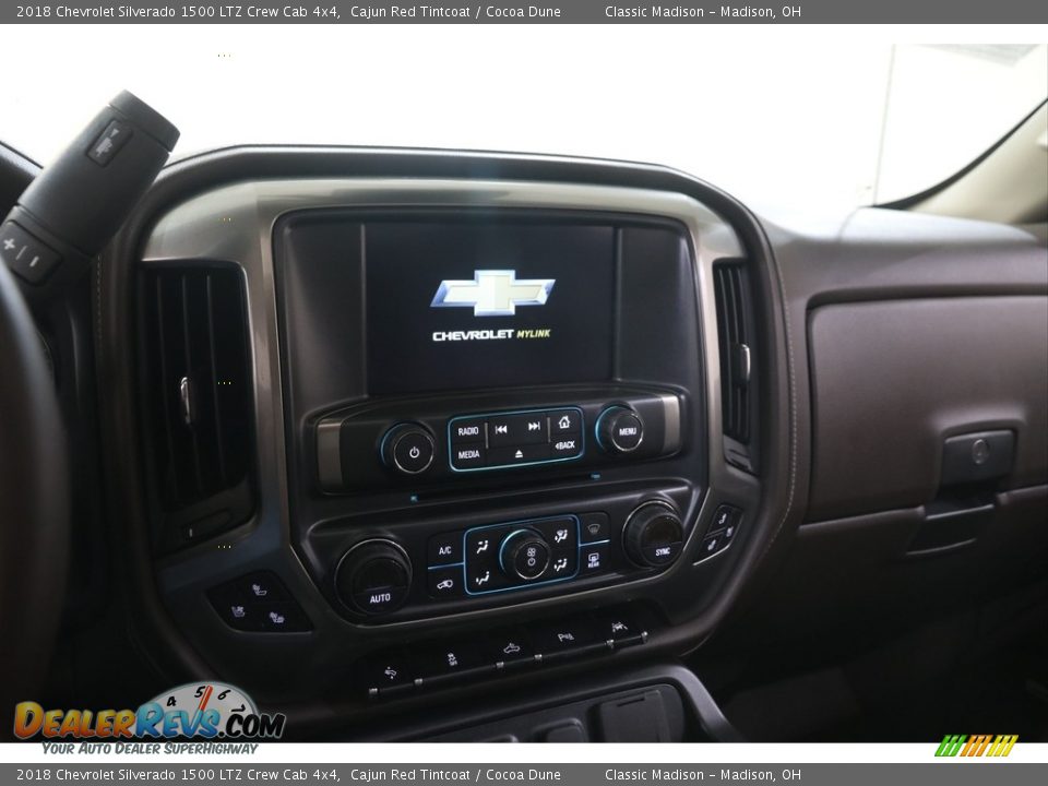 2018 Chevrolet Silverado 1500 LTZ Crew Cab 4x4 Cajun Red Tintcoat / Cocoa Dune Photo #10