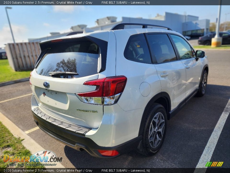 2020 Subaru Forester 2.5i Premium Crystal White Pearl / Gray Photo #4