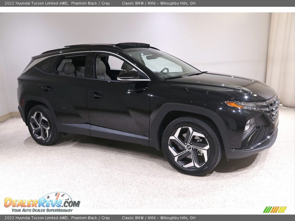 2022 Hyundai Tucson Limited AWD Phantom Black / Gray Photo #1