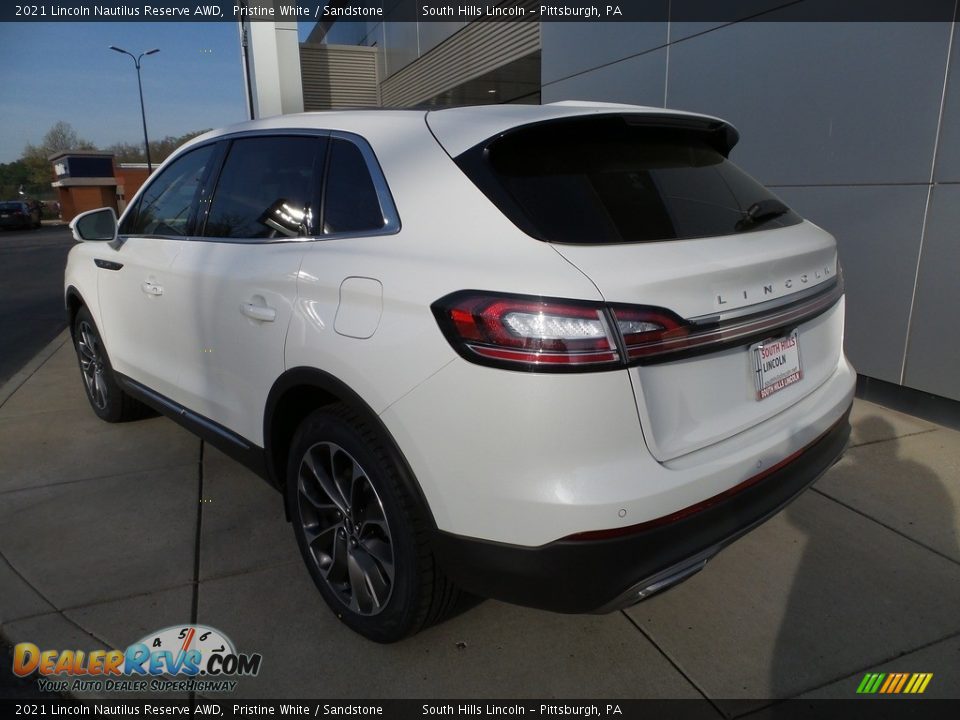 2021 Lincoln Nautilus Reserve AWD Pristine White / Sandstone Photo #3