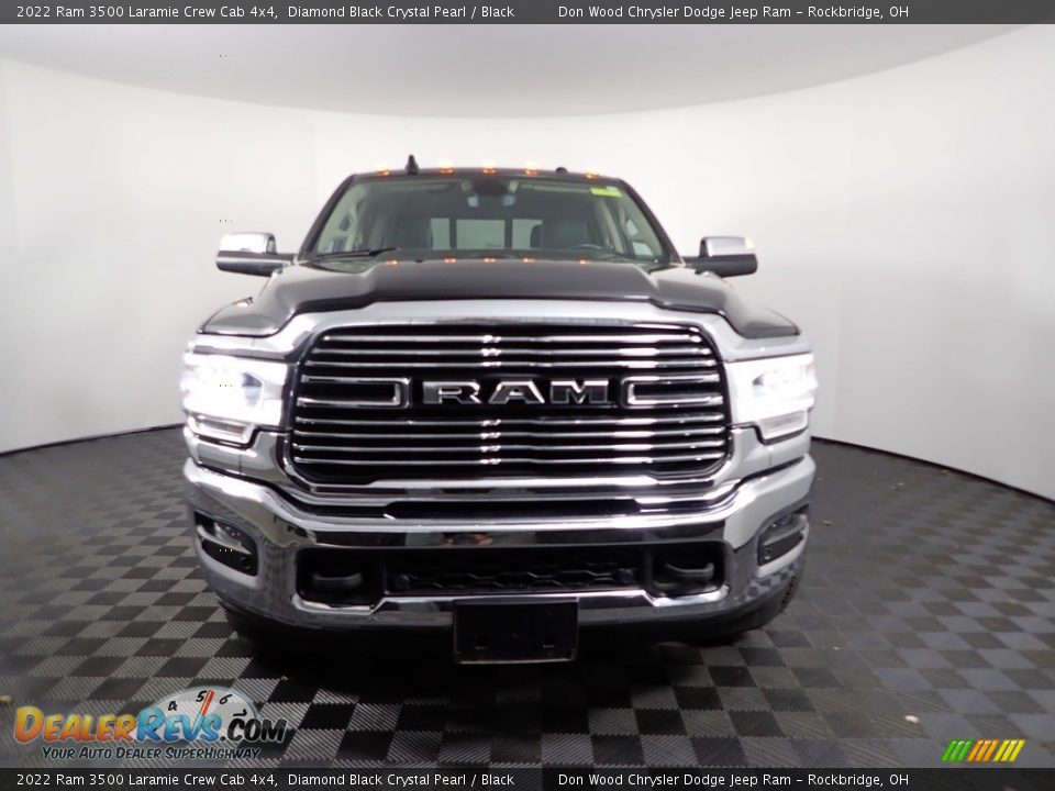 2022 Ram 3500 Laramie Crew Cab 4x4 Diamond Black Crystal Pearl / Black Photo #5