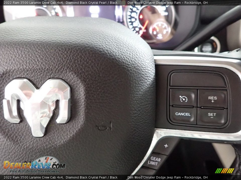 2022 Ram 3500 Laramie Crew Cab 4x4 Diamond Black Crystal Pearl / Black Photo #17
