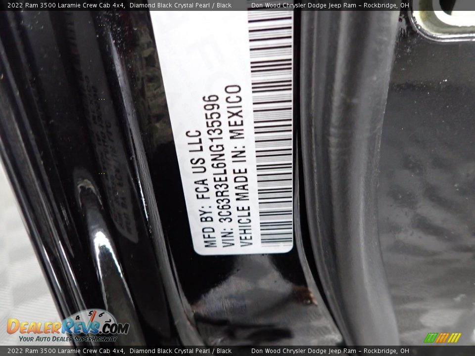 2022 Ram 3500 Laramie Crew Cab 4x4 Diamond Black Crystal Pearl / Black Photo #34