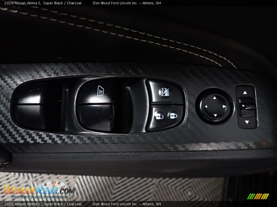 2020 Nissan Altima S Super Black / Charcoal Photo #19