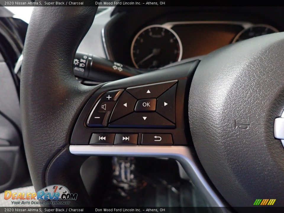 2020 Nissan Altima S Super Black / Charcoal Photo #27
