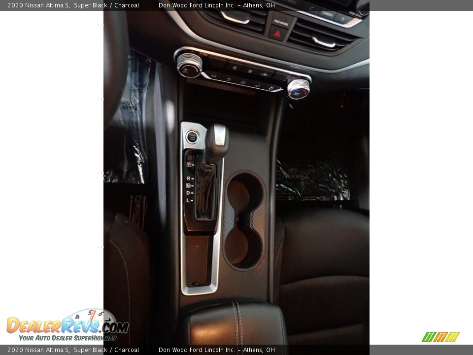 2020 Nissan Altima S Super Black / Charcoal Photo #30