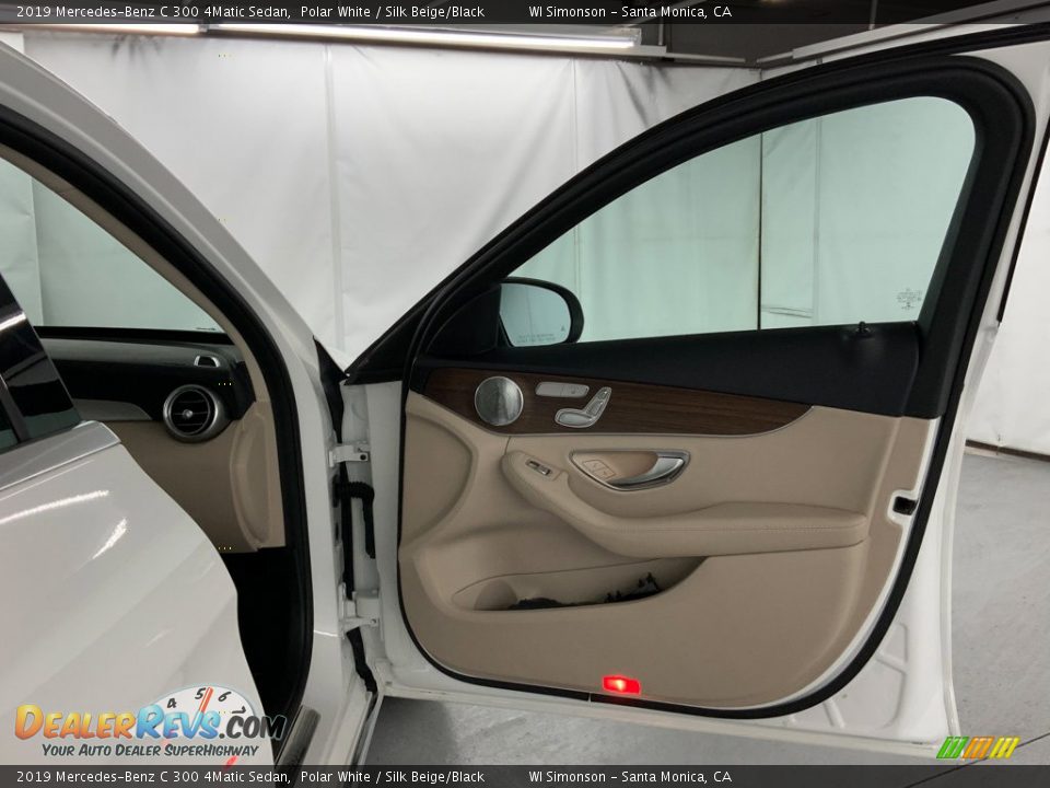 Door Panel of 2019 Mercedes-Benz C 300 4Matic Sedan Photo #31
