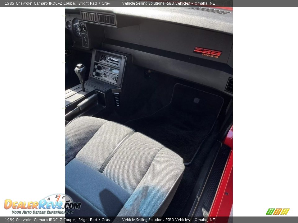 Dashboard of 1989 Chevrolet Camaro IROC-Z Coupe Photo #6