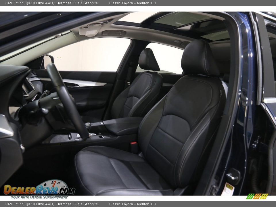 Front Seat of 2020 Infiniti QX50 Luxe AWD Photo #5